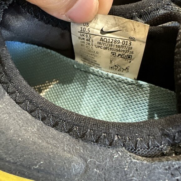 B11 Nike Free Run 5.0 Volt Men's Sz 10.5 Black Yellow Shoes Sneakers AQ1289-013 - Picture 8 of 8